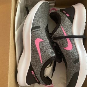 Brand New Nike Flex Sneakers